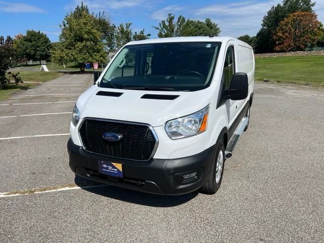 2022 Ford Transit Base