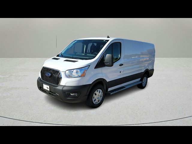 2022 Ford Transit Base