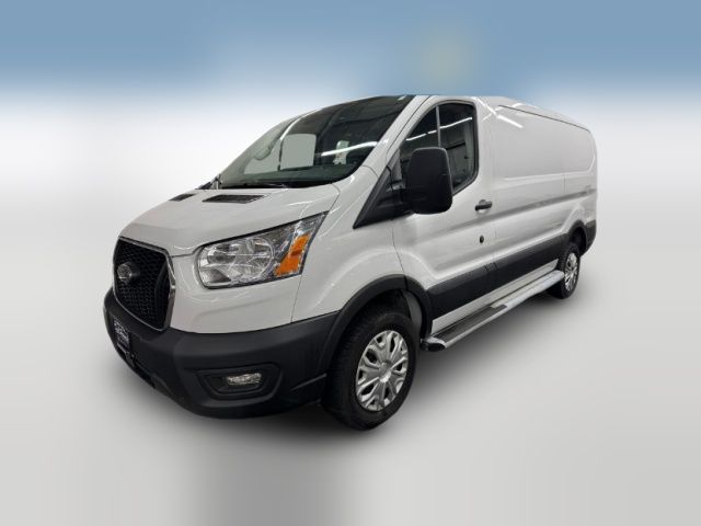 2022 Ford Transit Base