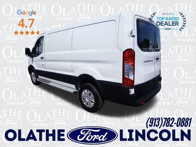 2022 Ford Transit Base