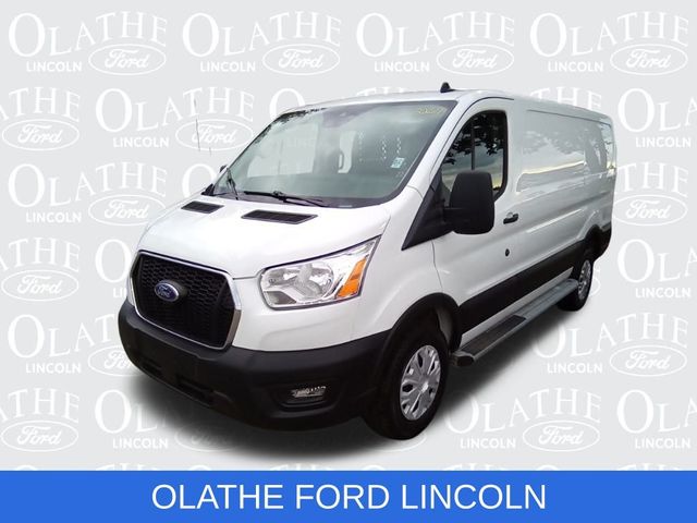 2022 Ford Transit Base