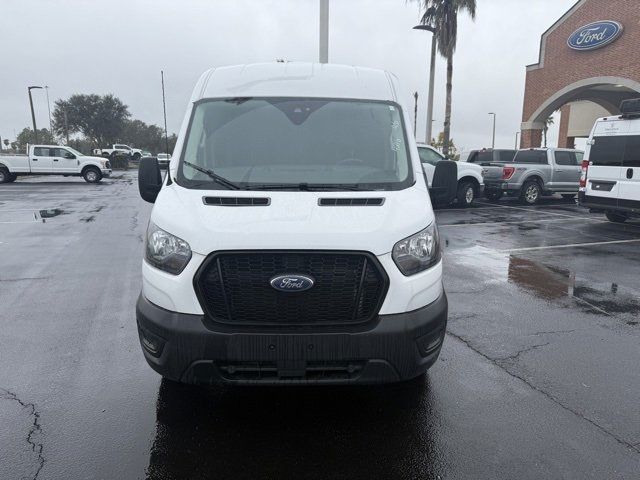 2022 Ford Transit Base