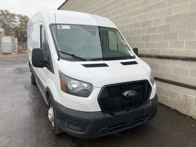 2022 Ford Transit Base