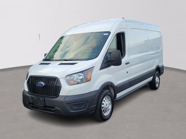 2022 Ford Transit Base