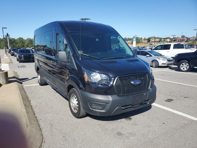 2022 Ford Transit Base