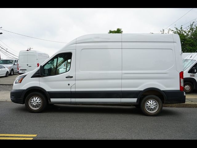 2022 Ford Transit Base