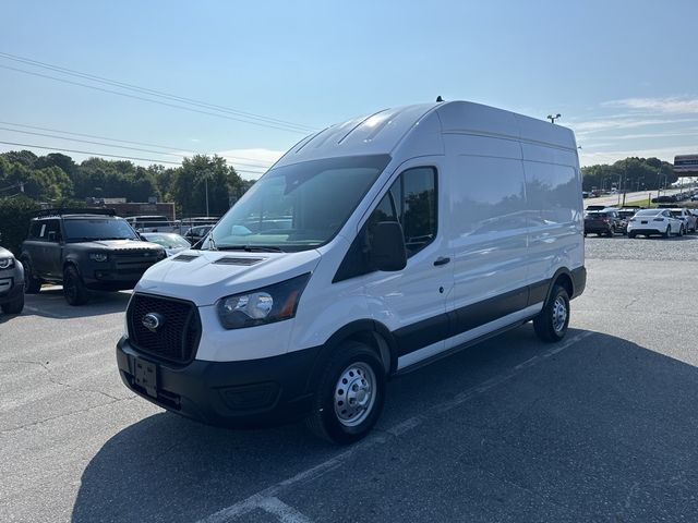 2022 Ford Transit Base