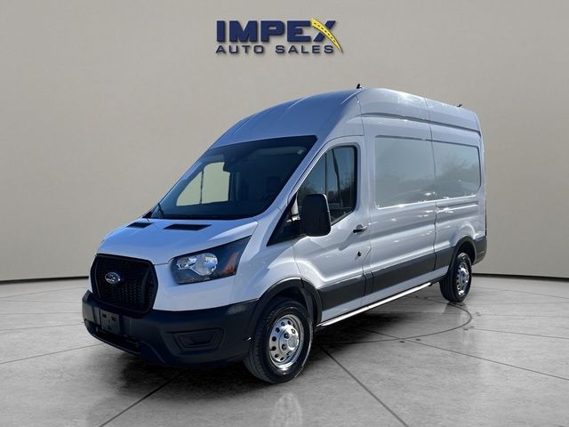 2022 Ford Transit Base