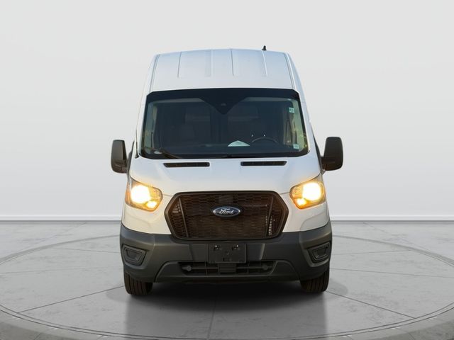 2022 Ford Transit Base