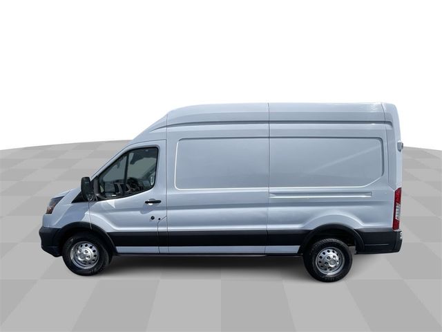 2022 Ford Transit Base