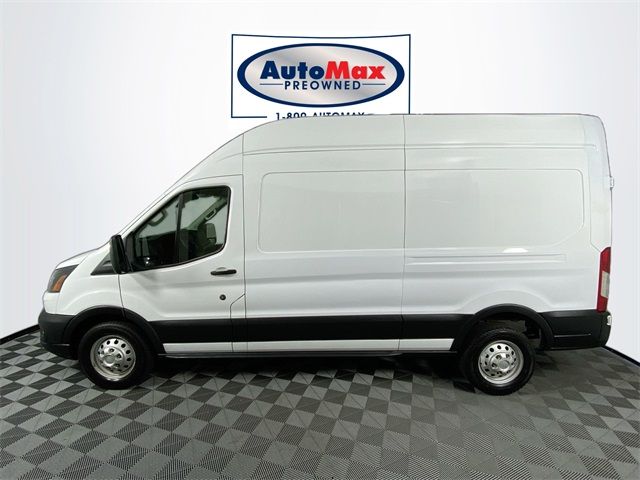 2022 Ford Transit Base