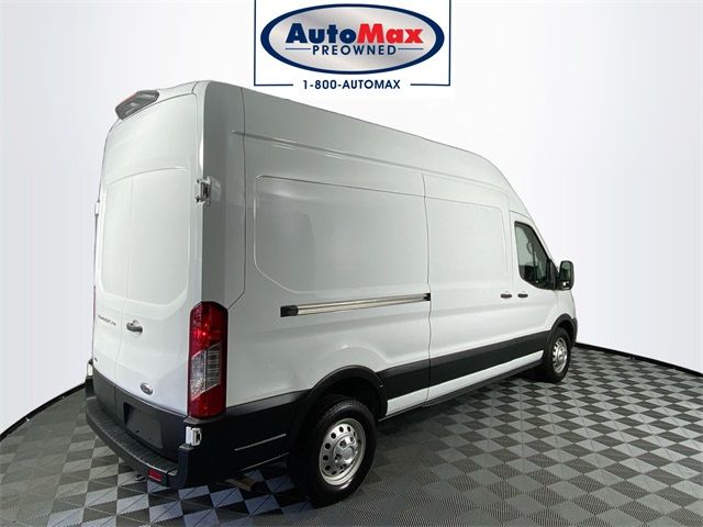 2022 Ford Transit Base