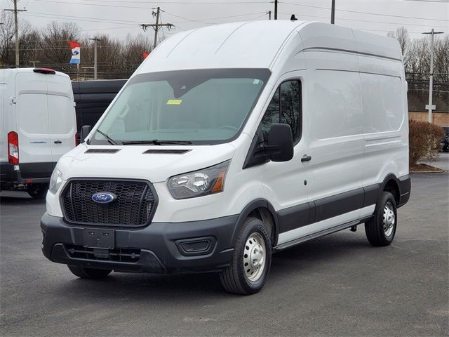 2022 Ford Transit Base