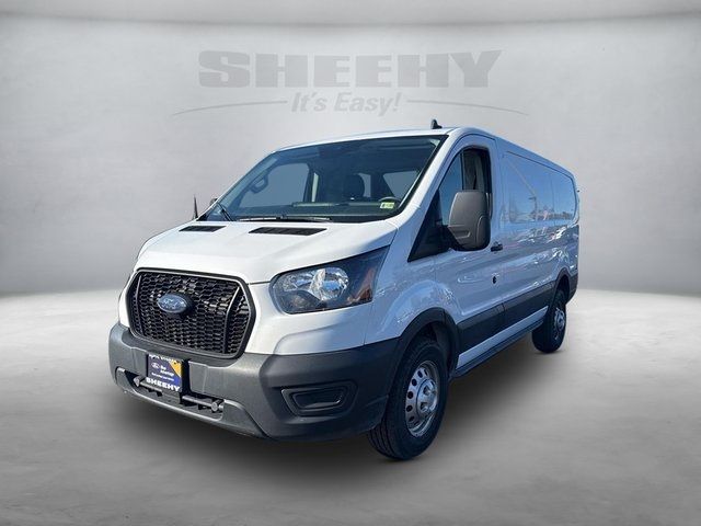 2022 Ford Transit Base