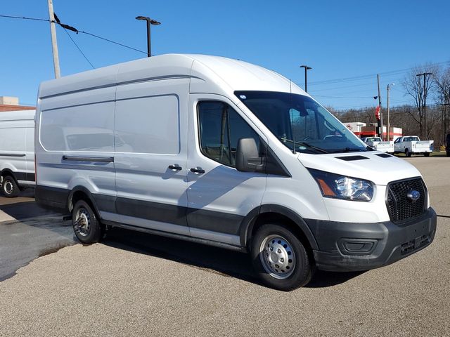 2022 Ford Transit Base