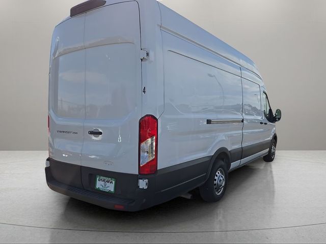 2022 Ford Transit Base