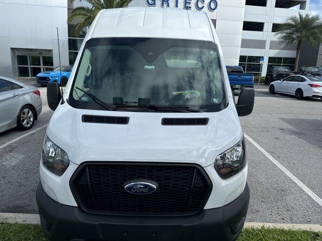 2022 Ford Transit Base