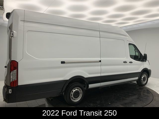 2022 Ford Transit Base