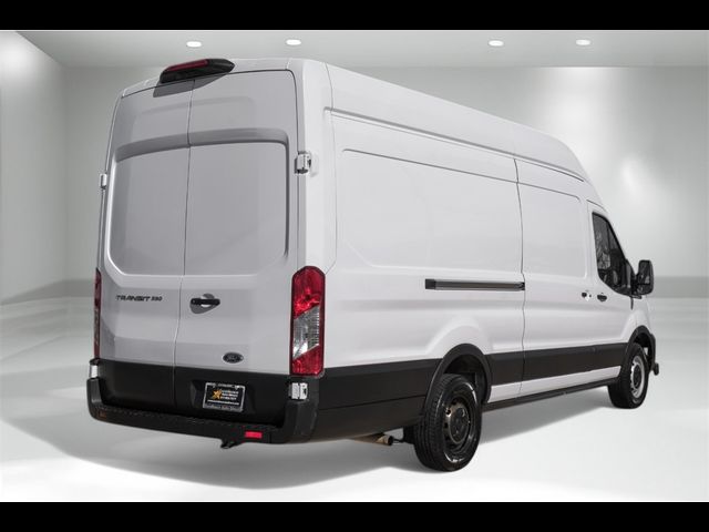 2022 Ford Transit Base