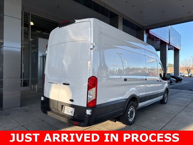 2022 Ford Transit Base