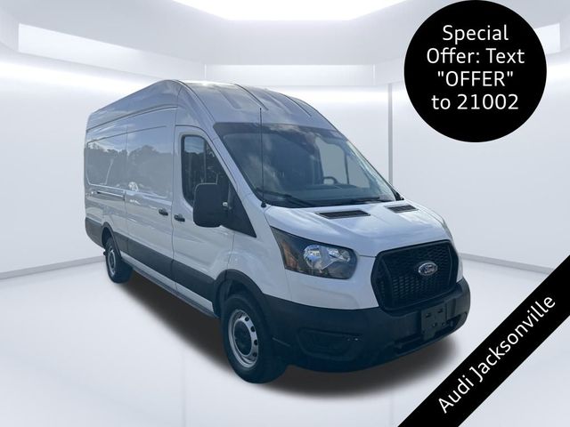 2022 Ford Transit Base