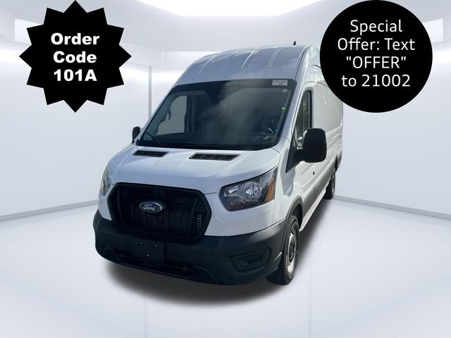 2022 Ford Transit Base