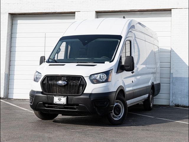 2022 Ford Transit Base