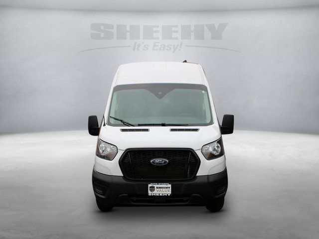 2022 Ford Transit Base