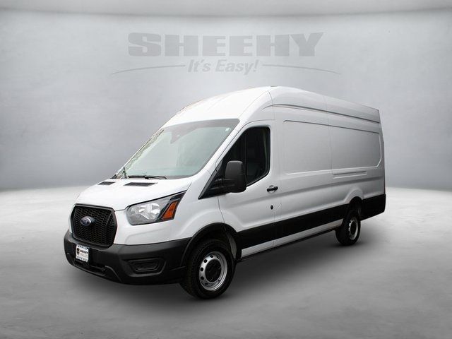 2022 Ford Transit Base