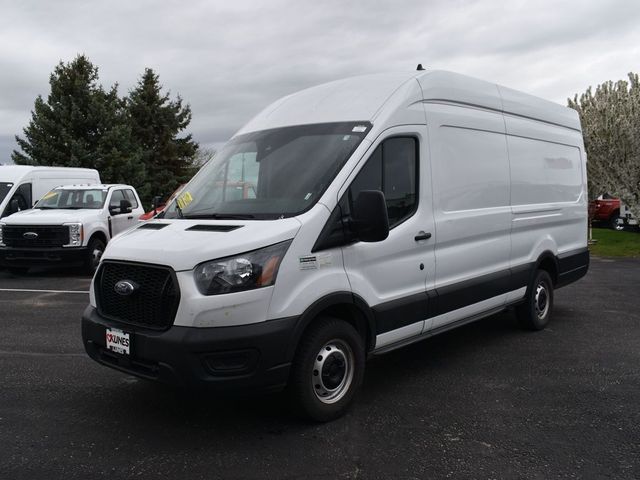 2022 Ford Transit Base