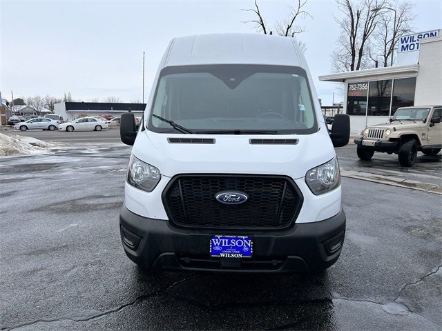 2022 Ford Transit Base