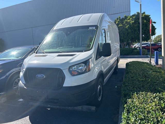 2022 Ford Transit Base