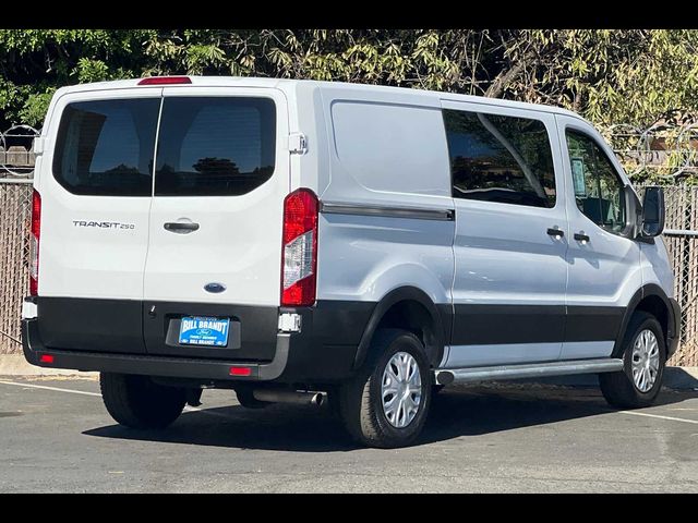 2022 Ford Transit Base