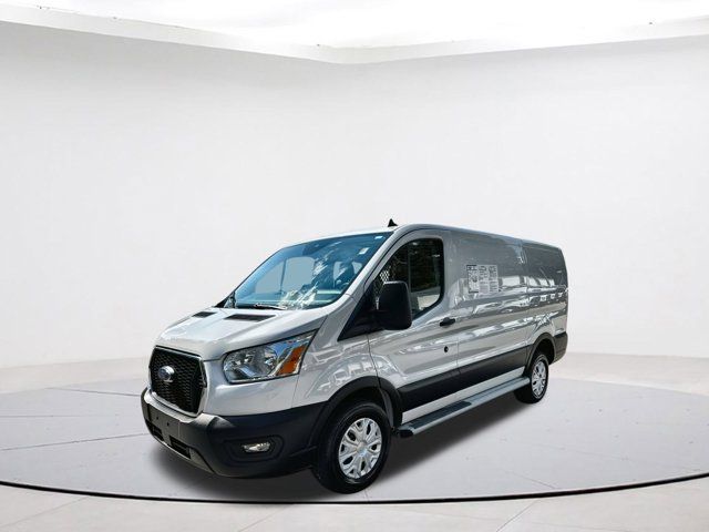 2022 Ford Transit Base