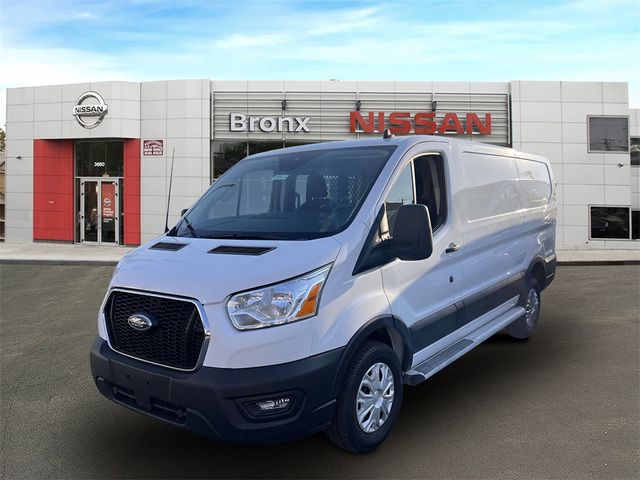 2022 Ford Transit Base