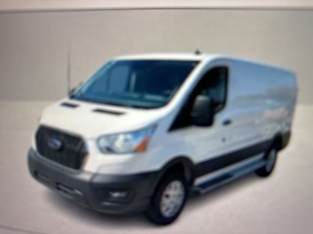 2022 Ford Transit Base