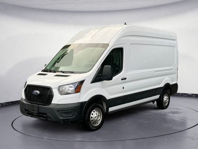 2022 Ford Transit Base