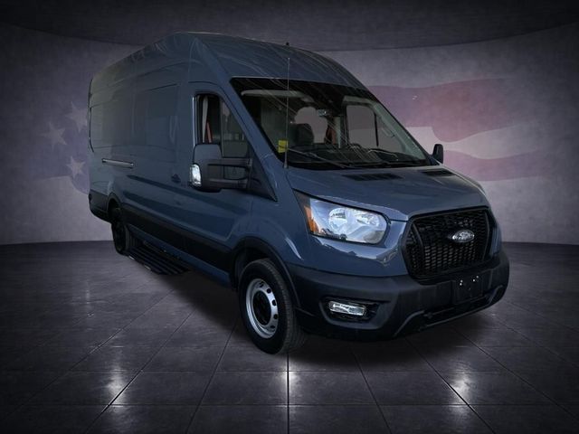 2022 Ford Transit Base