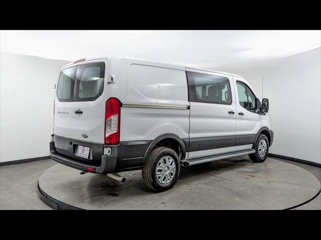 2022 Ford Transit Base