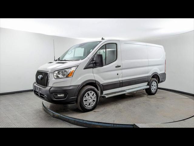 2022 Ford Transit Base