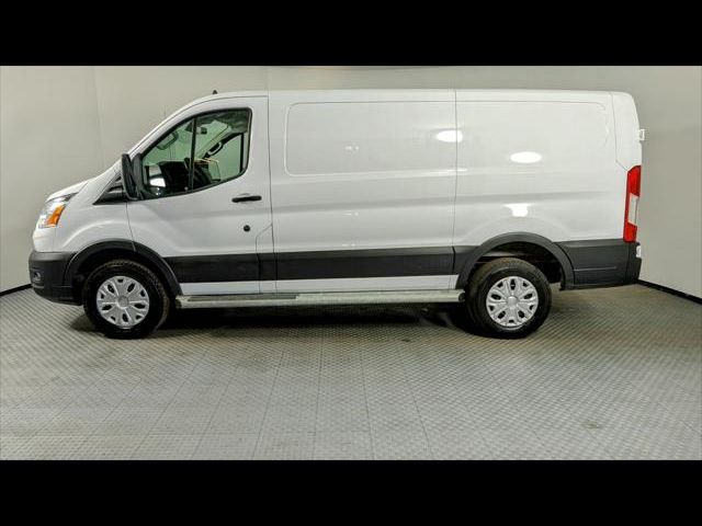 2022 Ford Transit Base