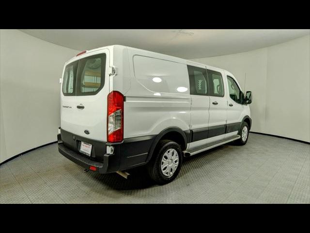 2022 Ford Transit Base