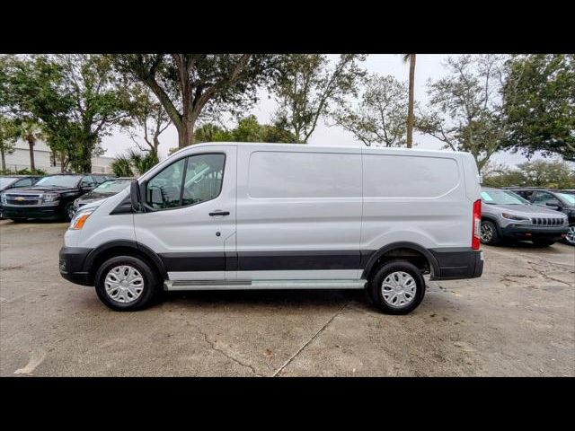 2022 Ford Transit Base