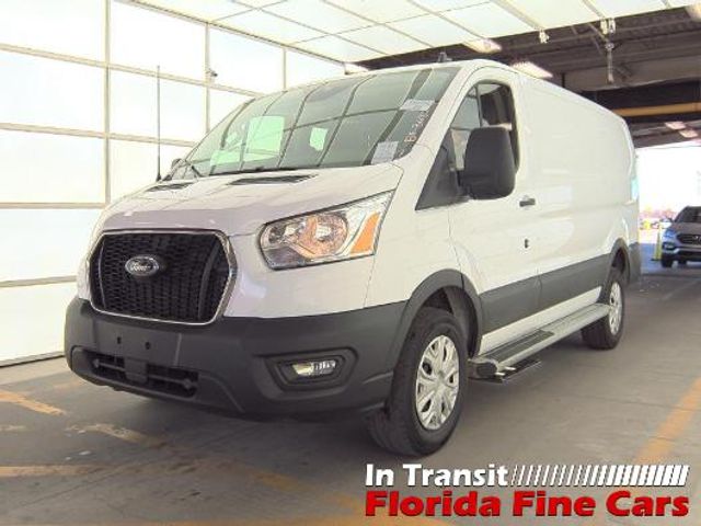 2022 Ford Transit Base