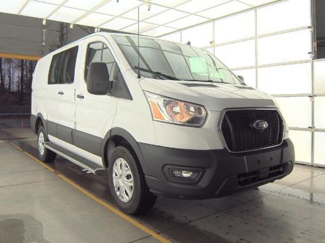 2022 Ford Transit Base