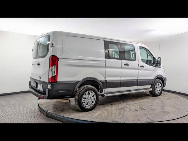 2022 Ford Transit Base