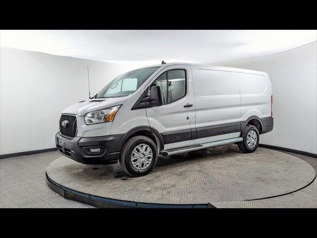 2022 Ford Transit Base