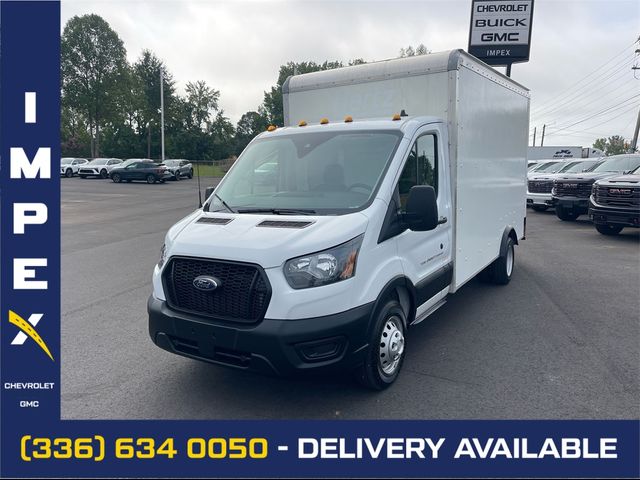 2022 Ford Transit Base