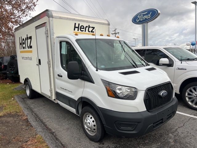 2022 Ford Transit Base