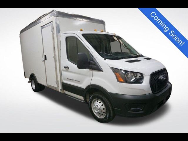 2022 Ford Transit Base